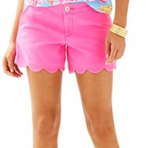 Lilly Pulitzer 5" Buttercup Scallop Hem Short Pink